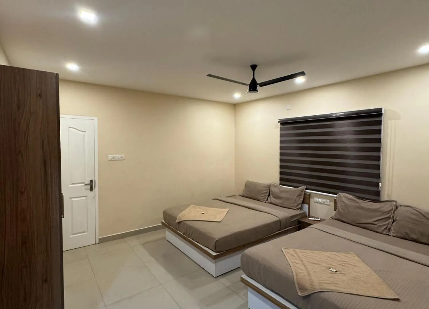 Heres Haut Residency Kochi Hotel